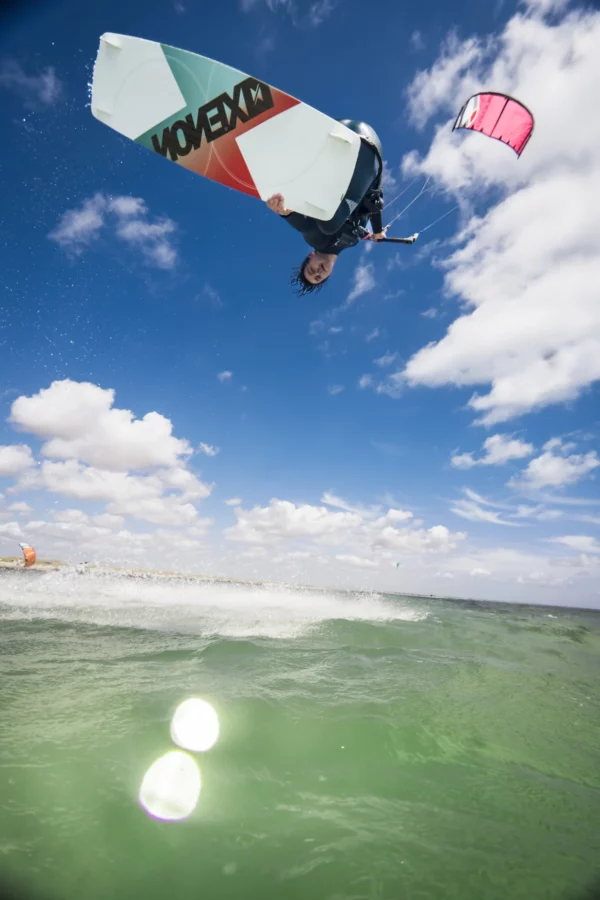TWINTIP Xenon Laluz big air freestyle kitesurf